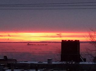 820 E 3rd St APT 3, Duluth, MN 55805