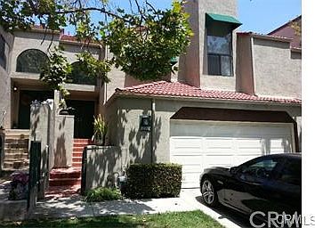 2nd image of 3010 La Paz Ln Unit C