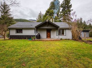 38211 Row River Rd, Dorena, OR 97434