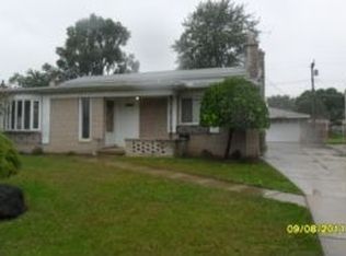 13849 Riverwood Dr, Sterling Heights, MI 48312