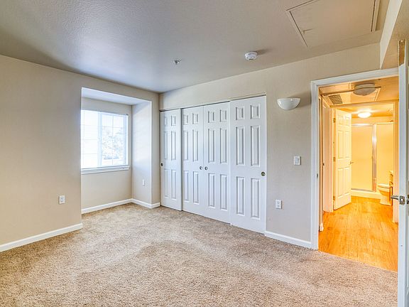 5th image of 200 S Ironton St #1-307