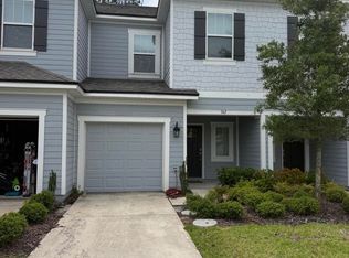 362 Annies Pl, Jacksonville, FL 32218