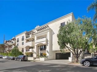 11863 Darlington Ave UNIT 301, Los Angeles, CA 90049