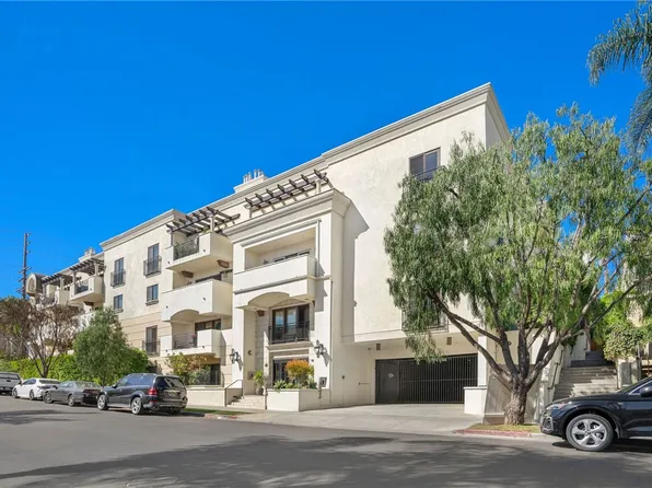 11863 Darlington Ave Unit 301, Los Angeles, CA 90049