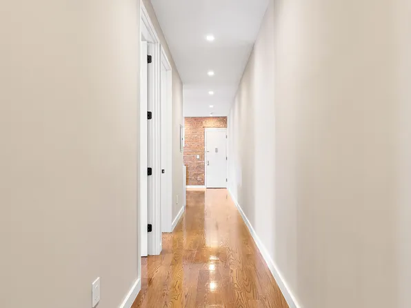 140 East 17th Street image 6 of 17