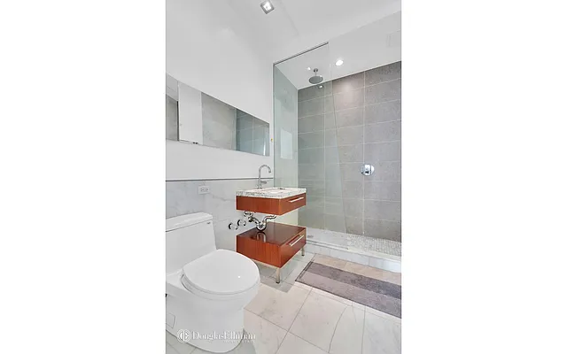 Rented by Douglas Elliman | media 4
