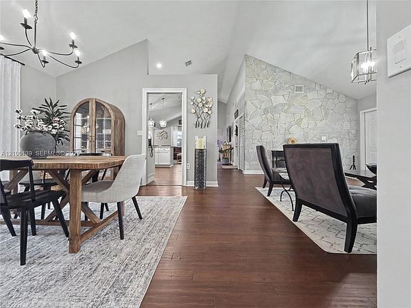 5th image of 28330 SW 163rd Ave