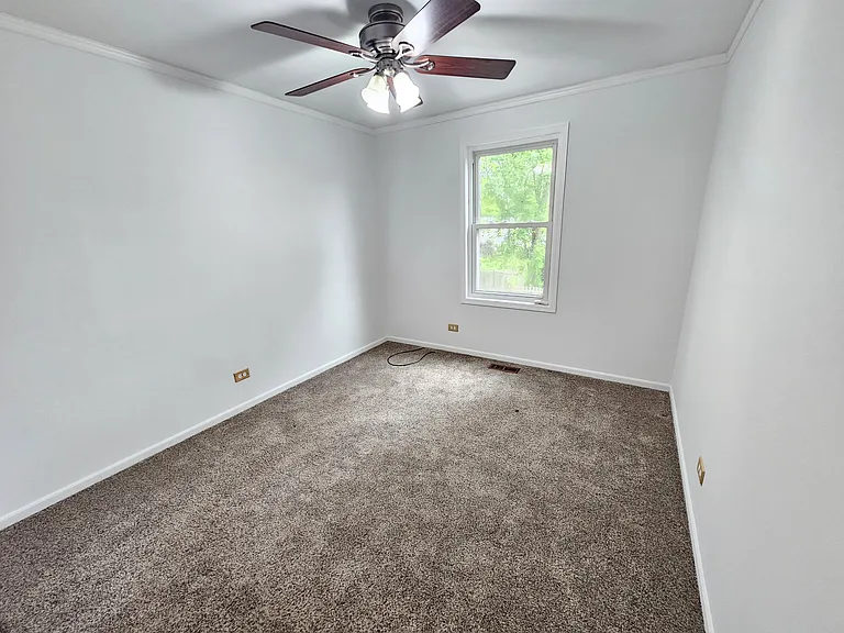 571 White Birch Rd — Photo 17