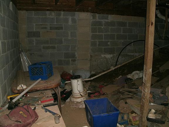 4th image of 5690 E Private Road 695 N