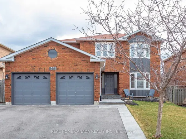 1542 Prince John Cir, Oakville, ON L6J 6T3