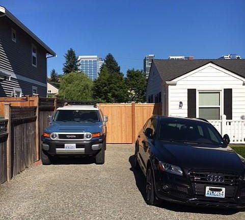 3rd image of 702 98th Ave NE