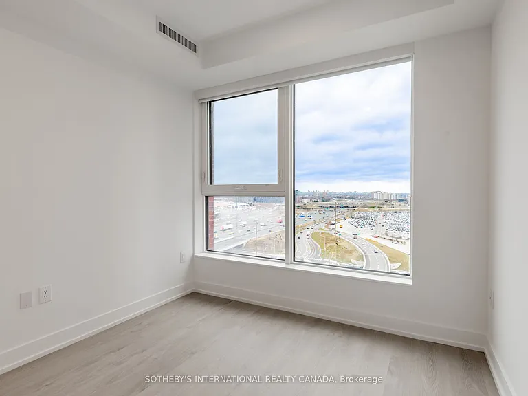 31 Garden Ave #808 — Photo 35