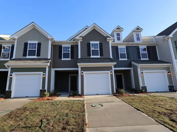 2716 Yeager Dr NW, Concord, NC 28027