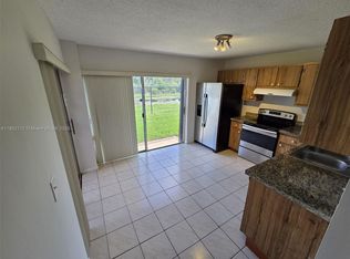 9430 S Meadows Cir #9430, Hollywood, FL 33025