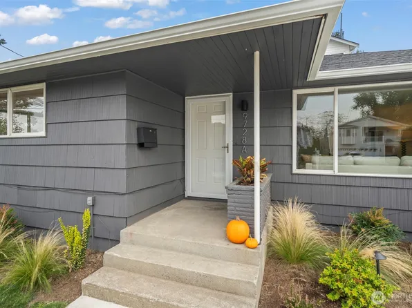 9728 57th Avenue S #A, Seattle, WA 98118