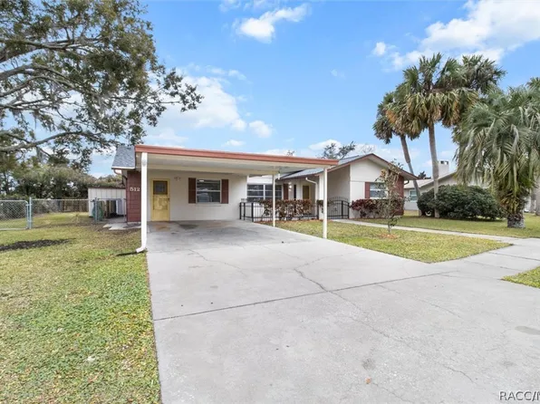 512 SE Paradise Point Rd, Crystal River, FL 34429