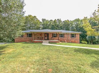 237 Westshore Dr, Harriman, TN 37748