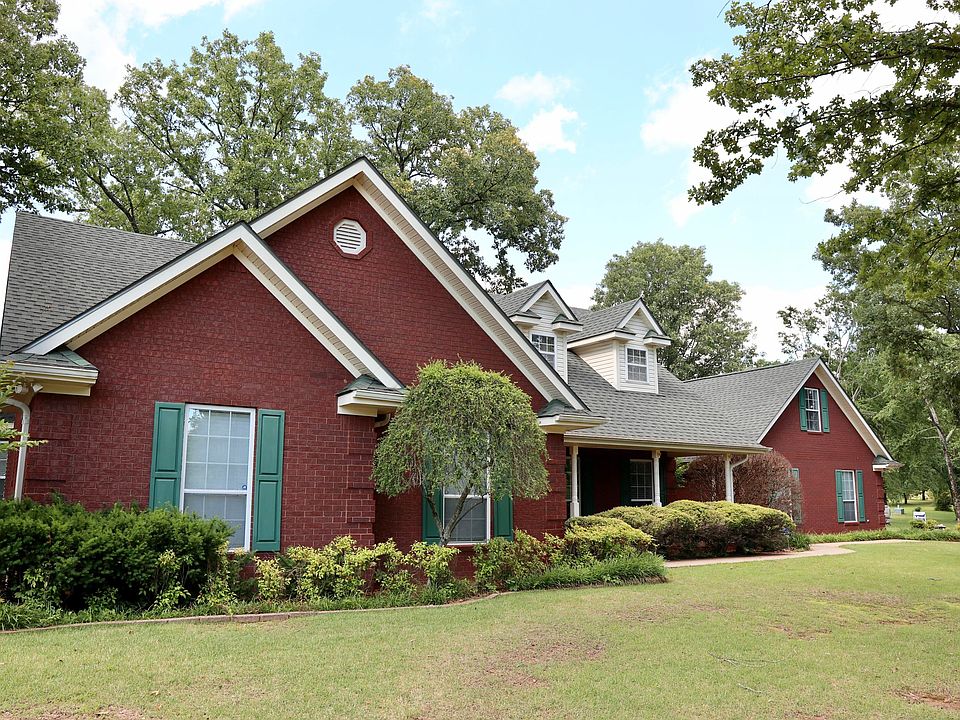 1st image of 14 Jaime Ln