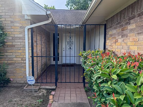 5th image of 14418 Moorfield Dr