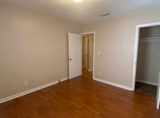 869 Bunker Hill Blvd, Jacksonville, FL 32208