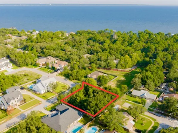 0 Manor Cir, Gulf Breeze, FL 32563
