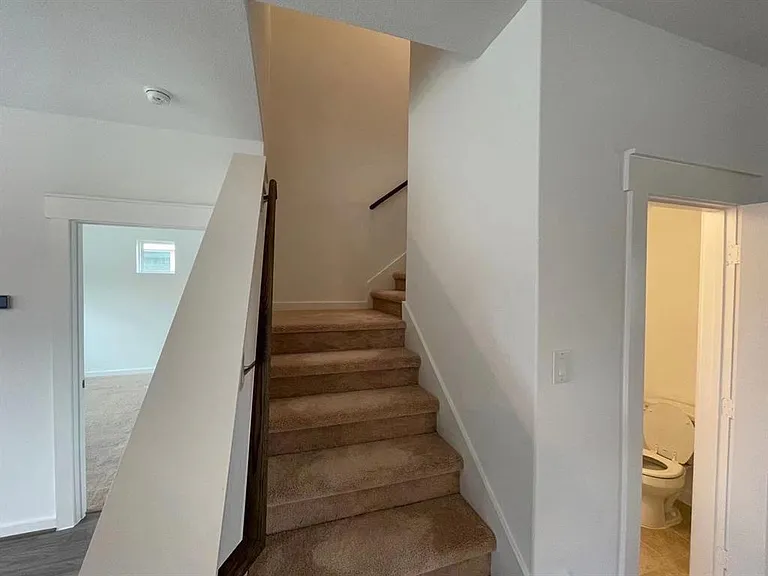 815 Summer Village Way — Photo 14