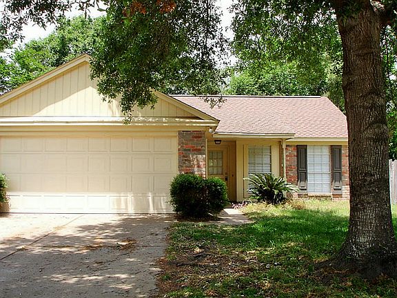 2nd image of 21410 Park Mill Ln