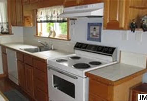5th image of 5061 Pine Dr