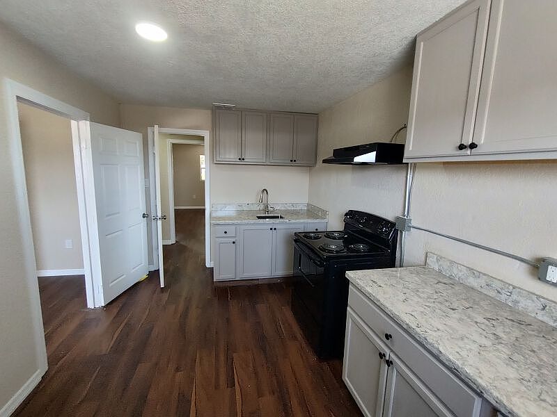 1st image of 1018 Cutters Way #U