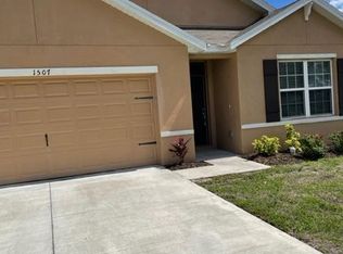 1507 SW 38th Ter, Cape Coral, FL 33914