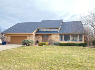 124 Fox Trot, Dixon, IL 61021