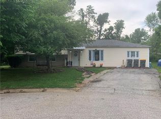 3822 W Parkview Ct, Bloomington, IN