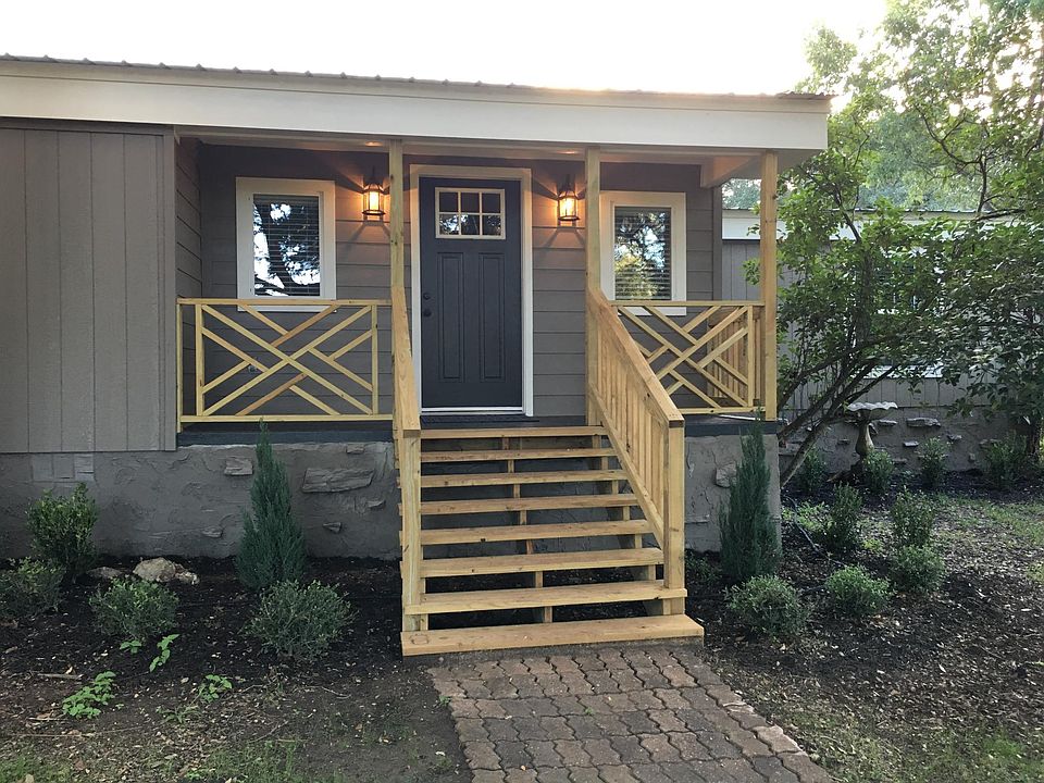 Front Entry Porch