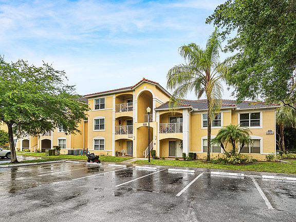 3rd image of 5640 NW 61st Street NW #1411