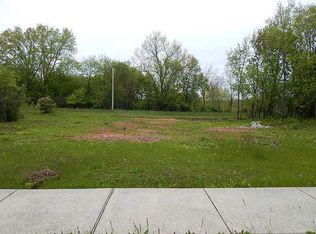 1038 Chateau Bluff Ln, Dundee, IL 60118