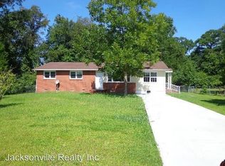 2 W Donna Ct, Jacksonville, NC 28546