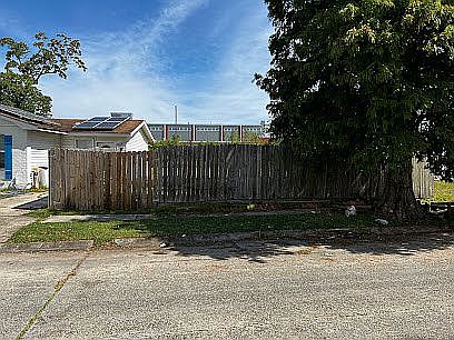 1st image of 7653 Avalon Way
