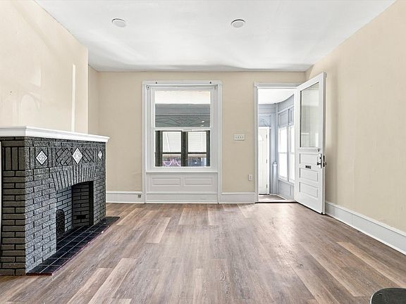 5th image of 248 N Wilton St