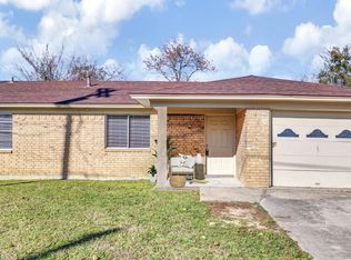 311 Water St, Whitesboro, TX 76273