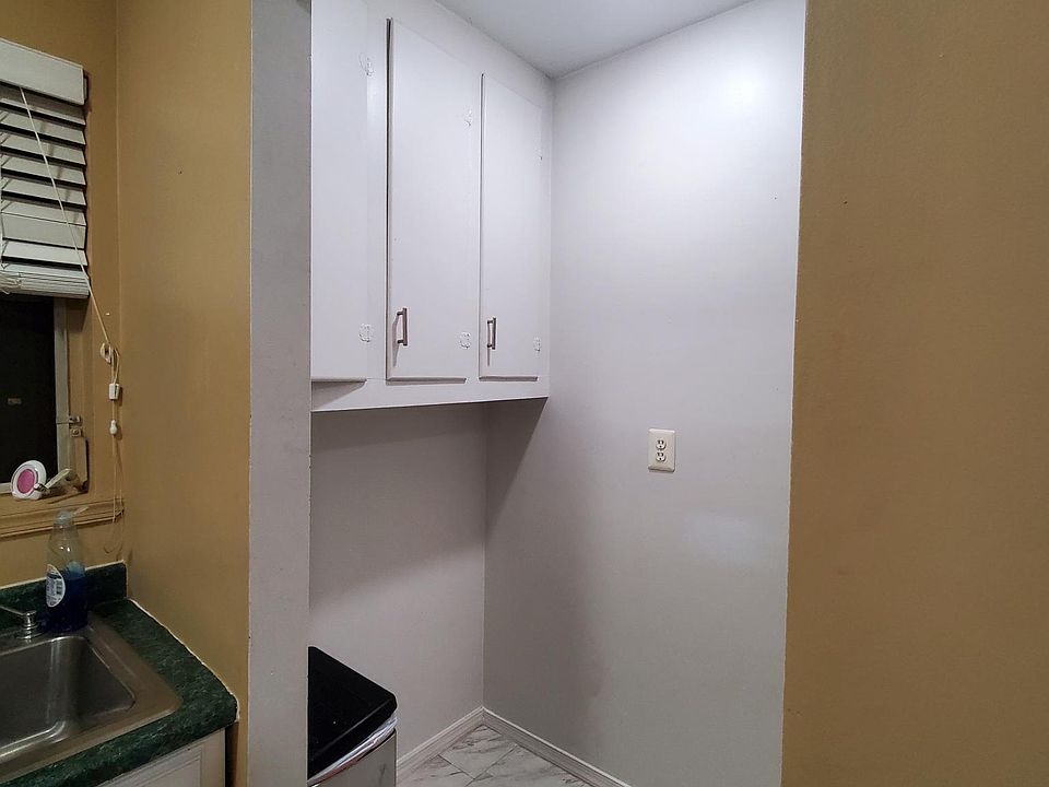 Large pantry closet in kitchen