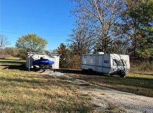 78 Branch Dr, Mound City, KS 66056