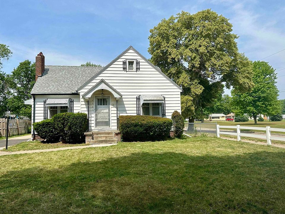 1st image of 2921 Isabella St