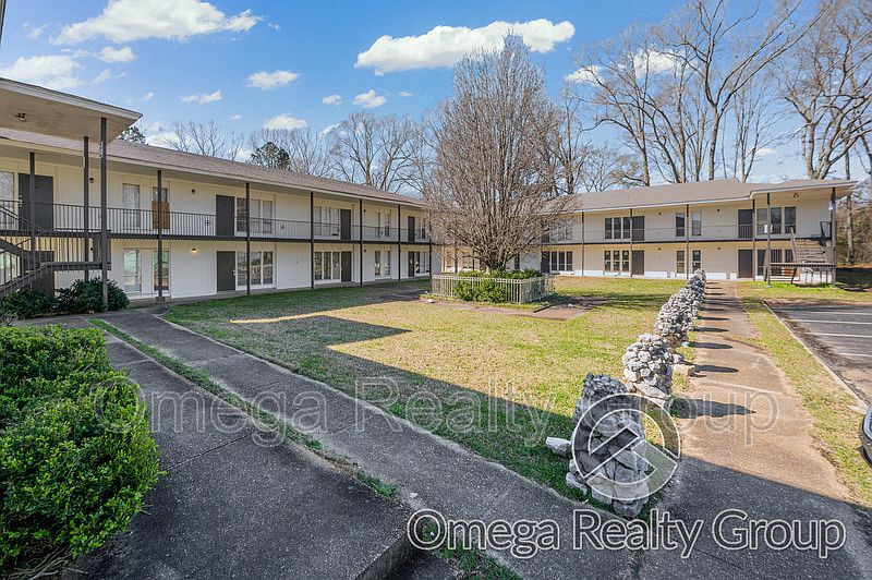 1st image of 4724 S Court St APT 116