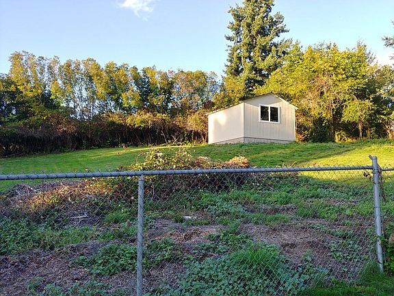 3rd image of 6101 NE 56th Ave