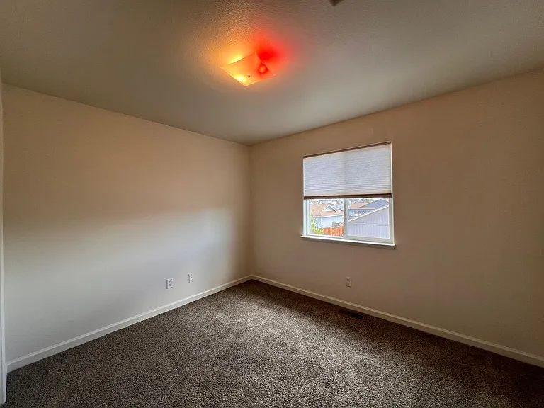 Starlite Drive 665 — Photo 19