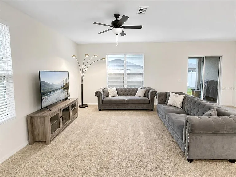 32649 Pez Landing Ln — Photo 4