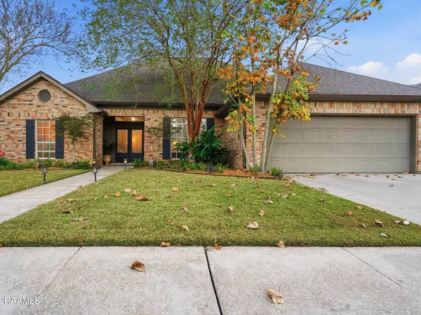106 Wild Clover Pl, Youngsville, LA 70592