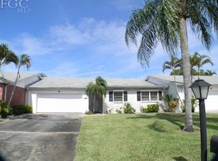 1517 Edgewater Cir, Fort Myers, FL 33919