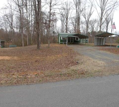 2nd image of 152 Oak Tree Dr #142