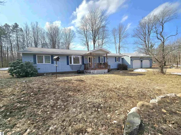 3236 S 31st Rd, Cadillac, MI 49601